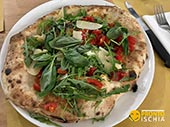 Le Migliori Pizzerie di Ischia: Piccola Guida per Amanti della Pizza 19